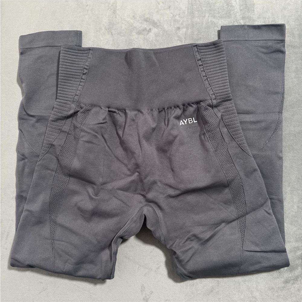 Grey Seamless AYBL Leggings